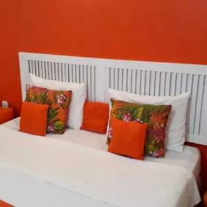 Mainá Búzios